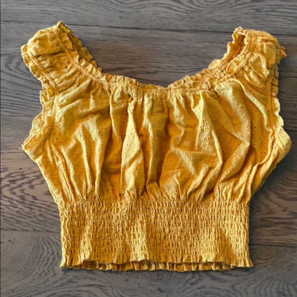 Crop top